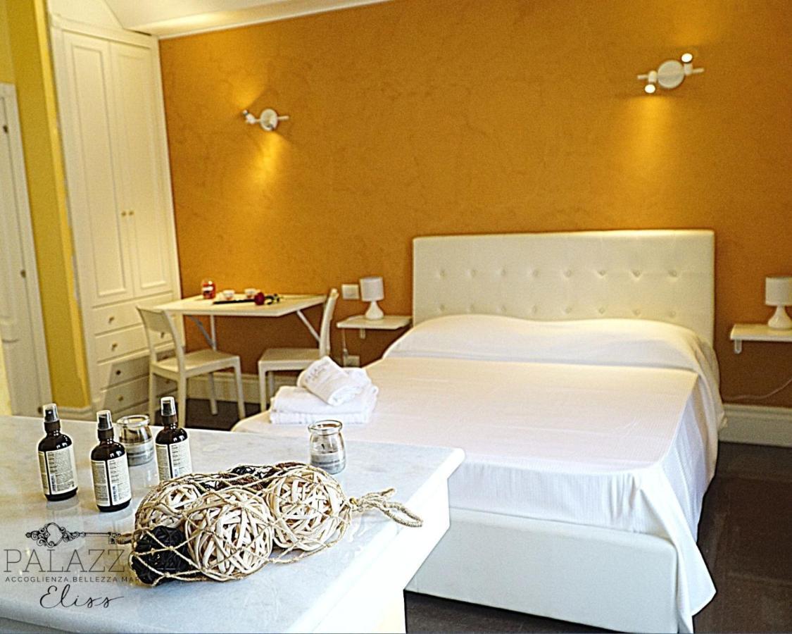 B&B Palazzo Eliss Di Bartocci Srl Margherita Di Savoia Extérieur photo